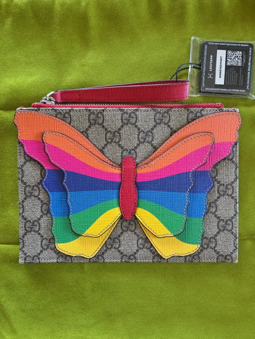 Gucci GG Supreme Butterfly Clutch